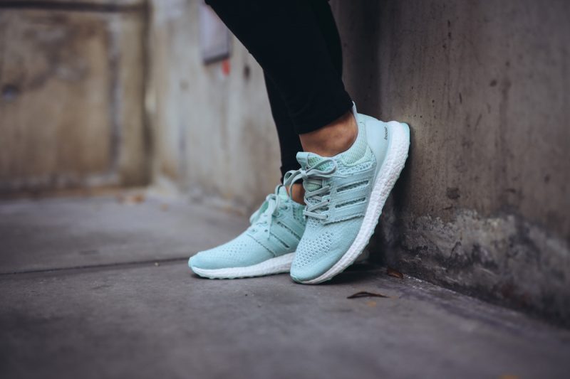 Sneaker Zimmer De Naked Adidas Ultraboost Waves Pack Samba